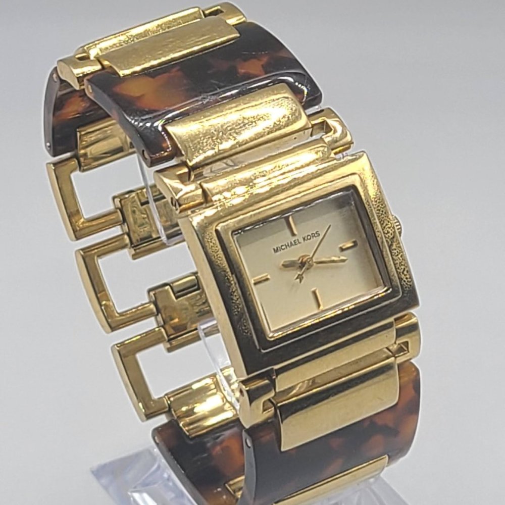 Vintage Womens Michael Kors MK4227 Quartz Bracelet Band Watch